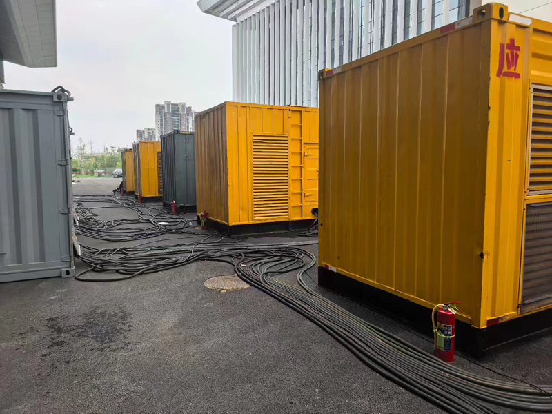 京山不同季节柴油发电机组保养有哪些注意事项？